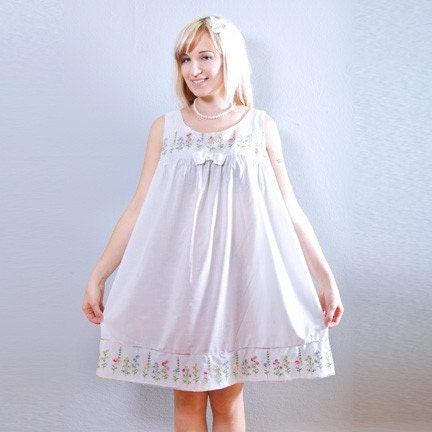 Vintage 1960s Dress Embroidered Flowers Pale Blue/Green Nightie - Shadowline