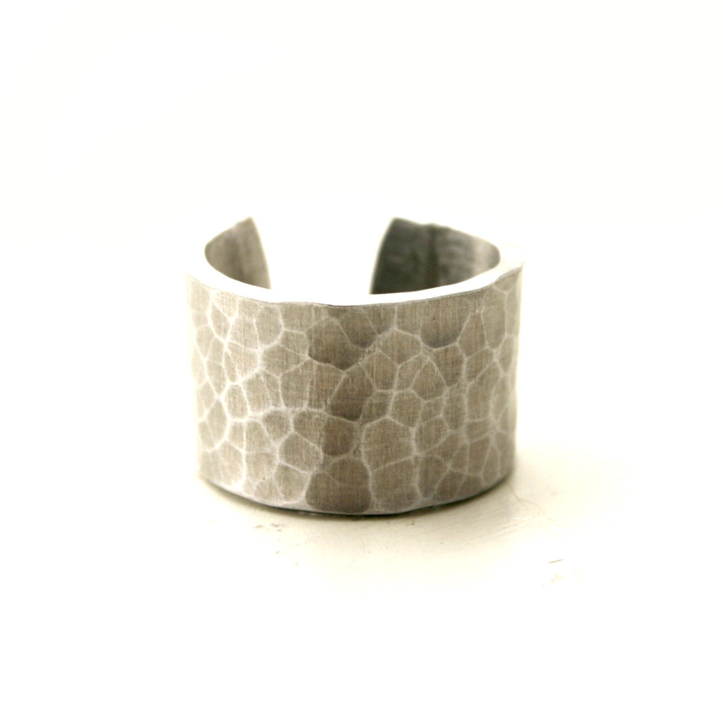 I Love you To The Moon and Back hammered ring