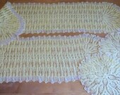 Set of 4 Pineapple Doilies in Yellow Cotton