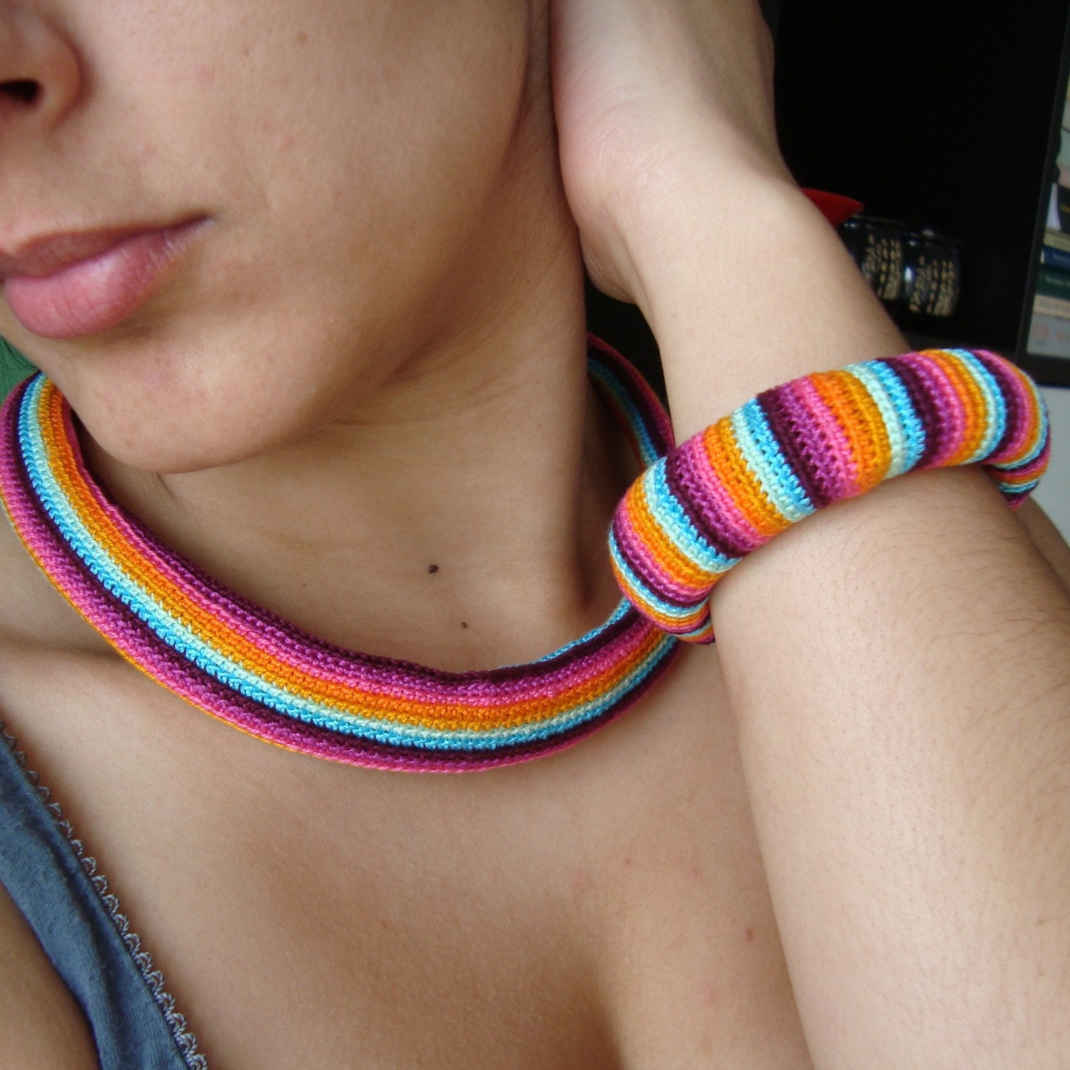 COORDINATED NECKLACE and BRACELET rainbow freeform