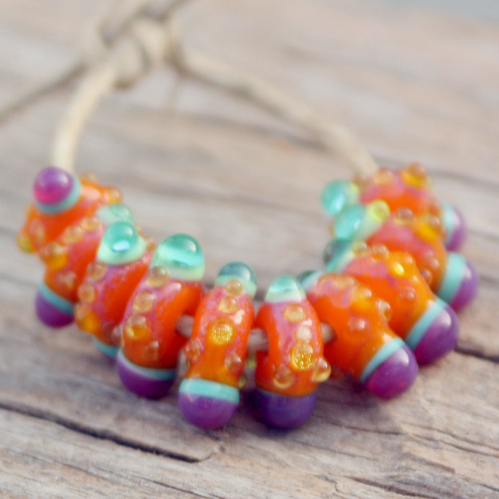 Sunrise- 10 Mini shuttle beads