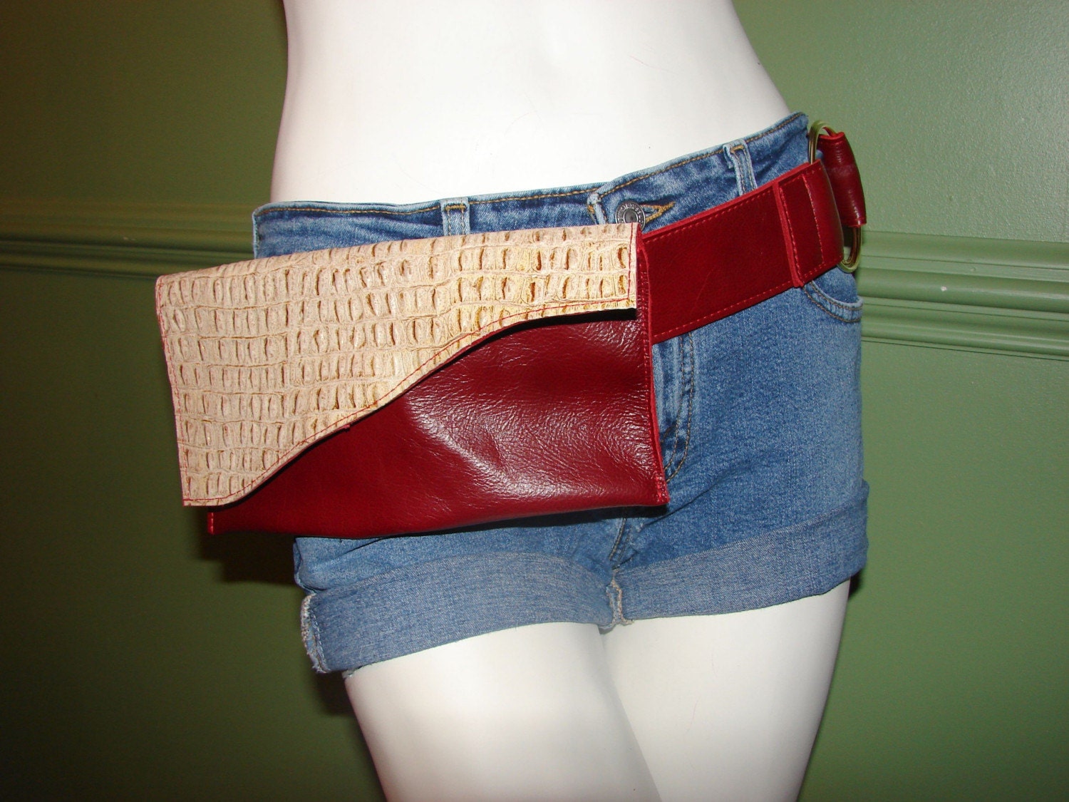 Abigail FANNY waist HIP BAG - Beige croc embossed and red cowhide leather