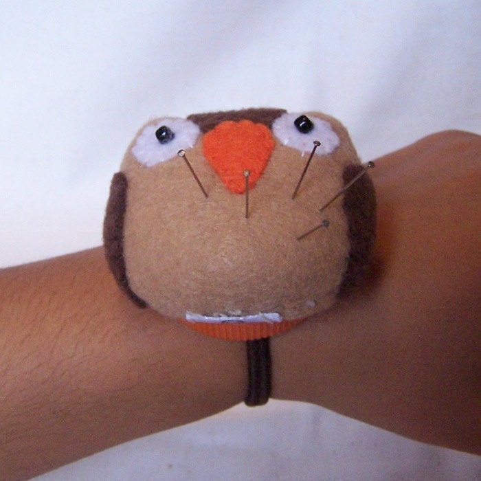 OWL PINCUSHION