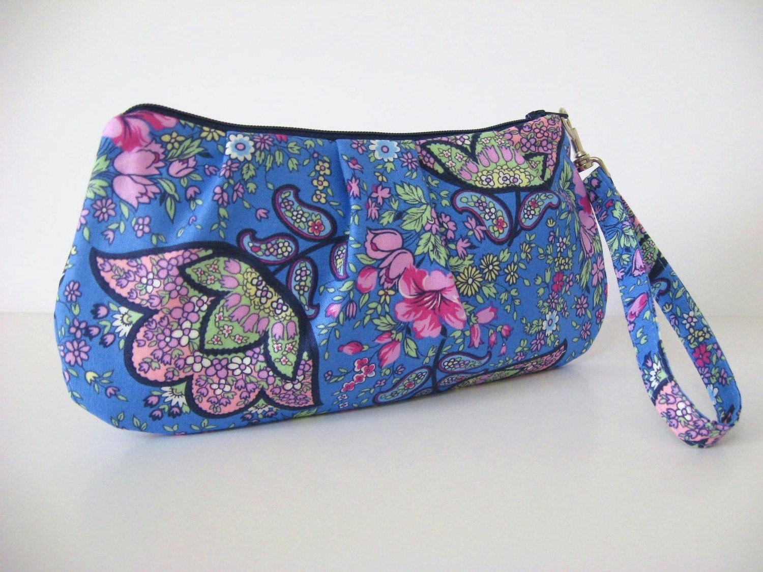 Sweet  Pea  ZIP AND GO  Wristlet  / Amy Butler Fabric