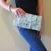 Ruffle Wristlet Clutch pdf Sewing Pattern / Sweet Pea Totes