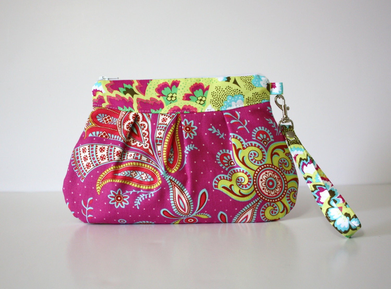 Sweet Pea Zip and Go Wristlet Amy Butler fabric