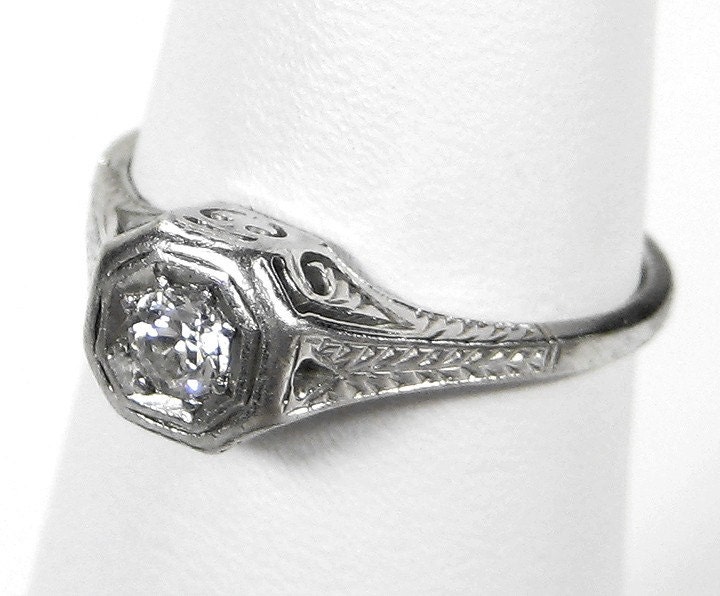 Antique 18K White Gold Art Deco DIAMOND ENGAGEMENT or Wedding Ring - Filigree Band 0.30 Ctw - Dated 1918 - GORGEOUS - Offered by edmdesigns