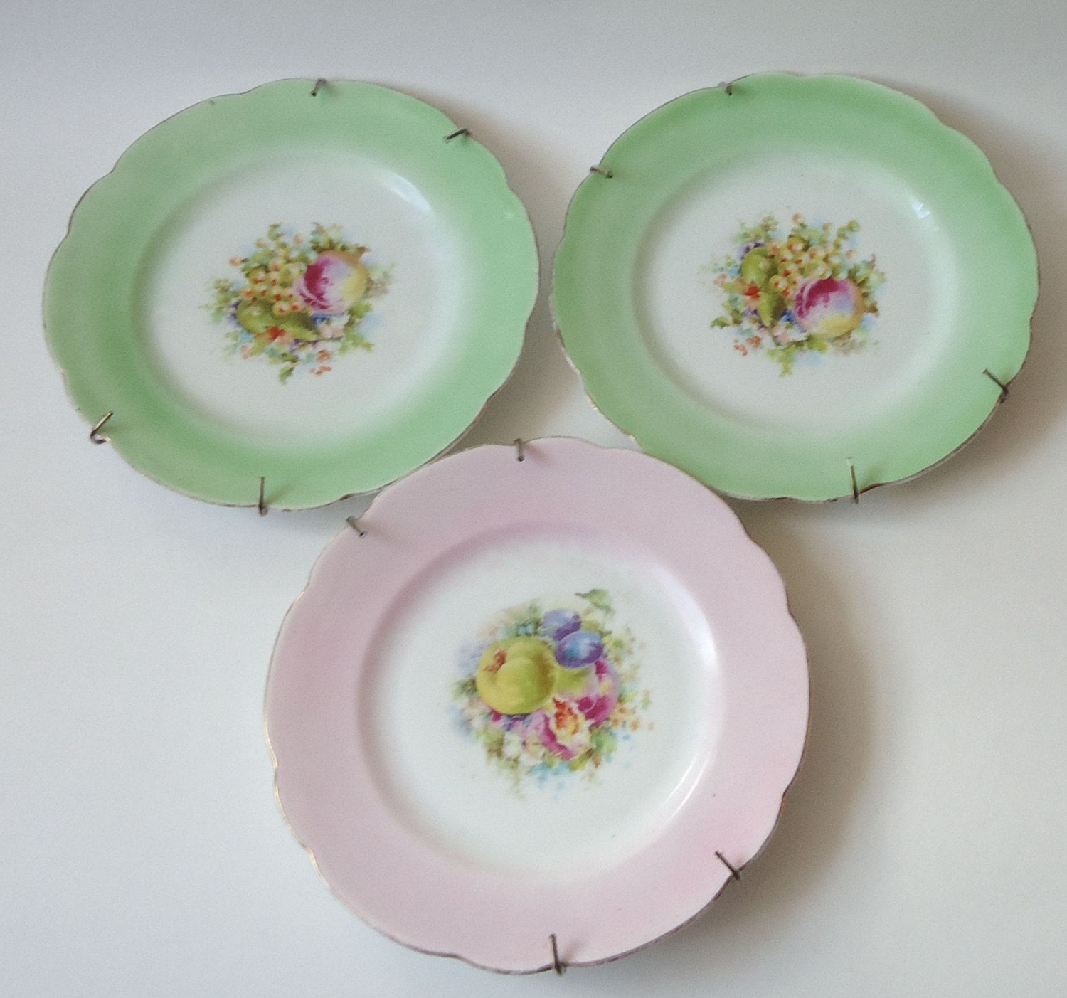 Vintage Decorative Plates 41