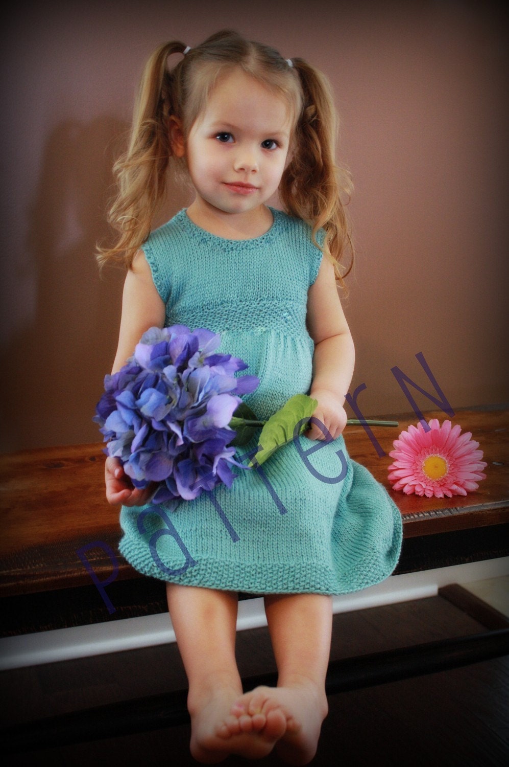Sadie Dress Pattern Sizes 2T, 3T, 4T, 5 (pdf knitting pattern file)