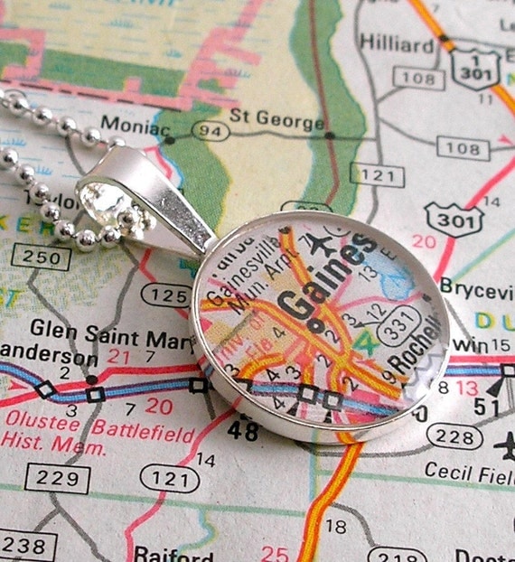 University of Florida Vintage Map Sterling Silver Round  Necklace.