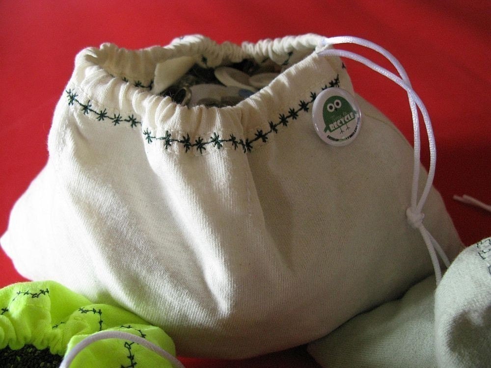 Produce Bags Three Green Sleeves Produce Bags Wristlet/Pouches