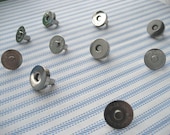 FREE SHIPPING -- 50 sets of 18 mm Nickel/Silver Magnetic Snap Closures
