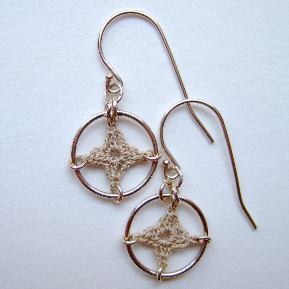 Spangles, taupe cotton earrings