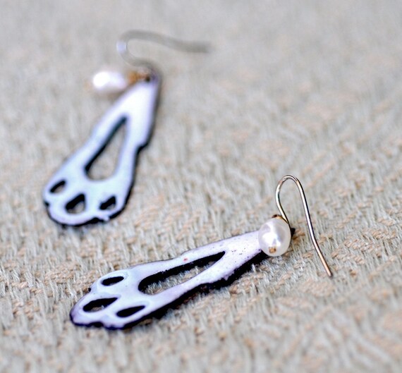 READY TO SHIP - Gossamer Lace - Enamel and Pearl Statement Earrings