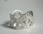 Lila Leaf Lace ring in sterling silver