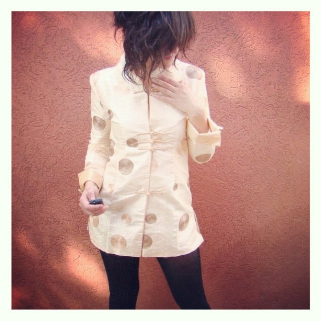 Stunning Vintage Japanese Decorative Coat - SMALL