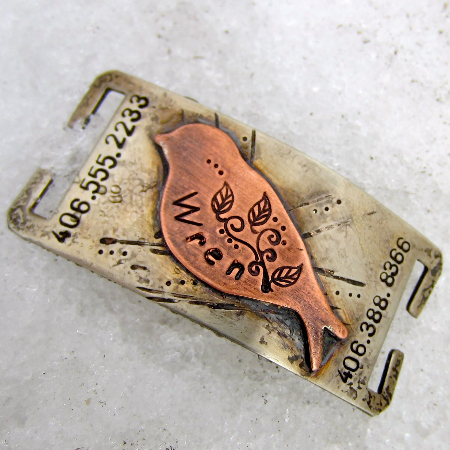 Custom pet ID quiet collar tag - The Wren