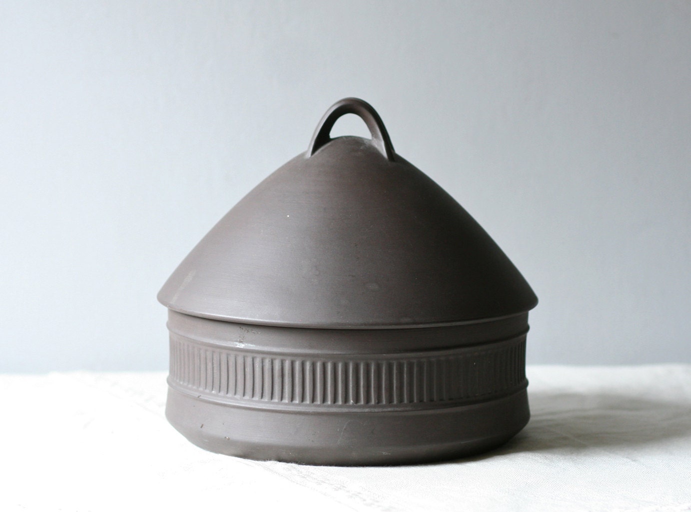 Dansk pottery lidded casserole / brown covered dish / Denmark IHQ