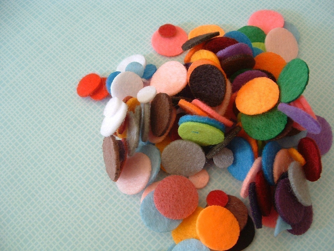 210 circles (in 3 measures)