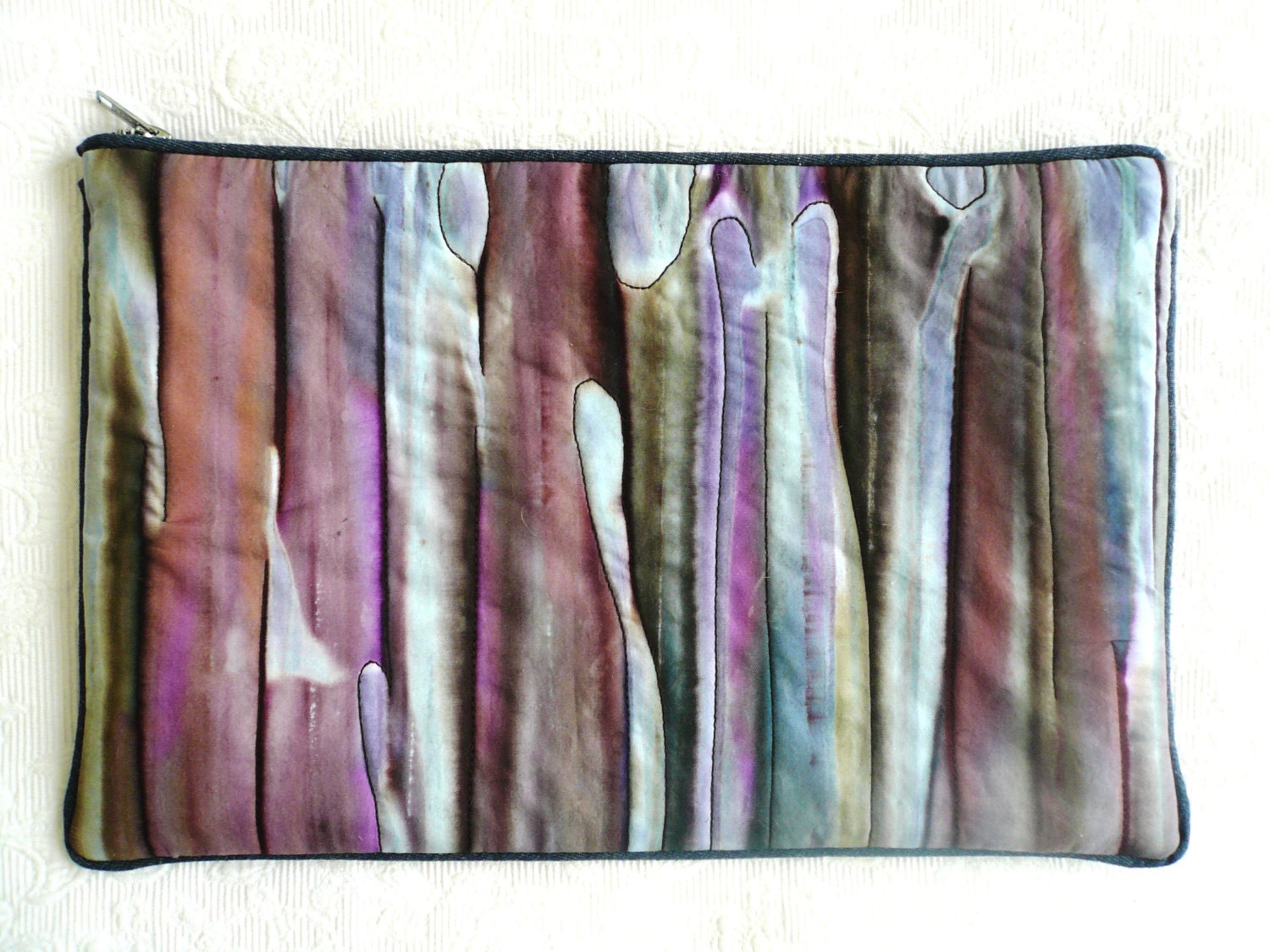 CLUTCH quilted zipper OVERSIZE