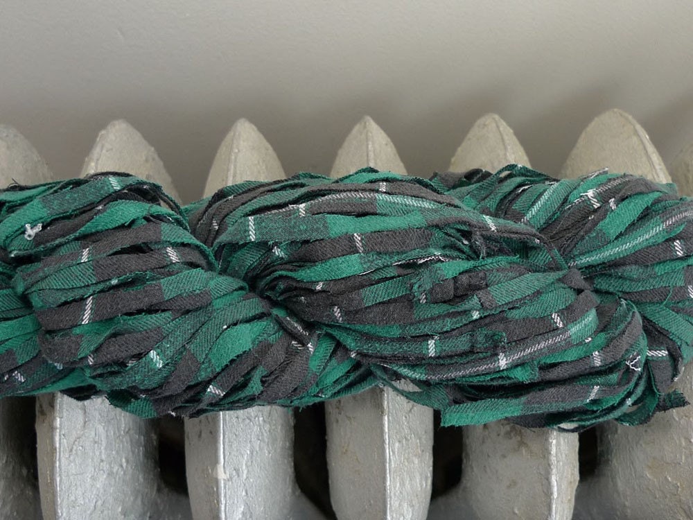Bulky Recycled Flannel Yarn, Green Plaid