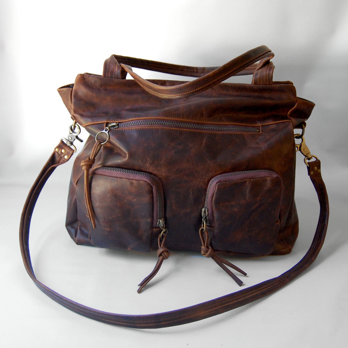 5 pocket Willow bag in antique walnut brown