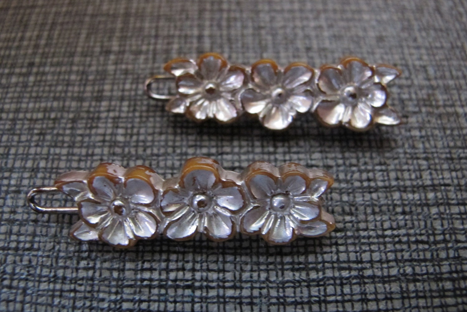 Rare VIntage 60s French Barrettes Silver Flowers Set