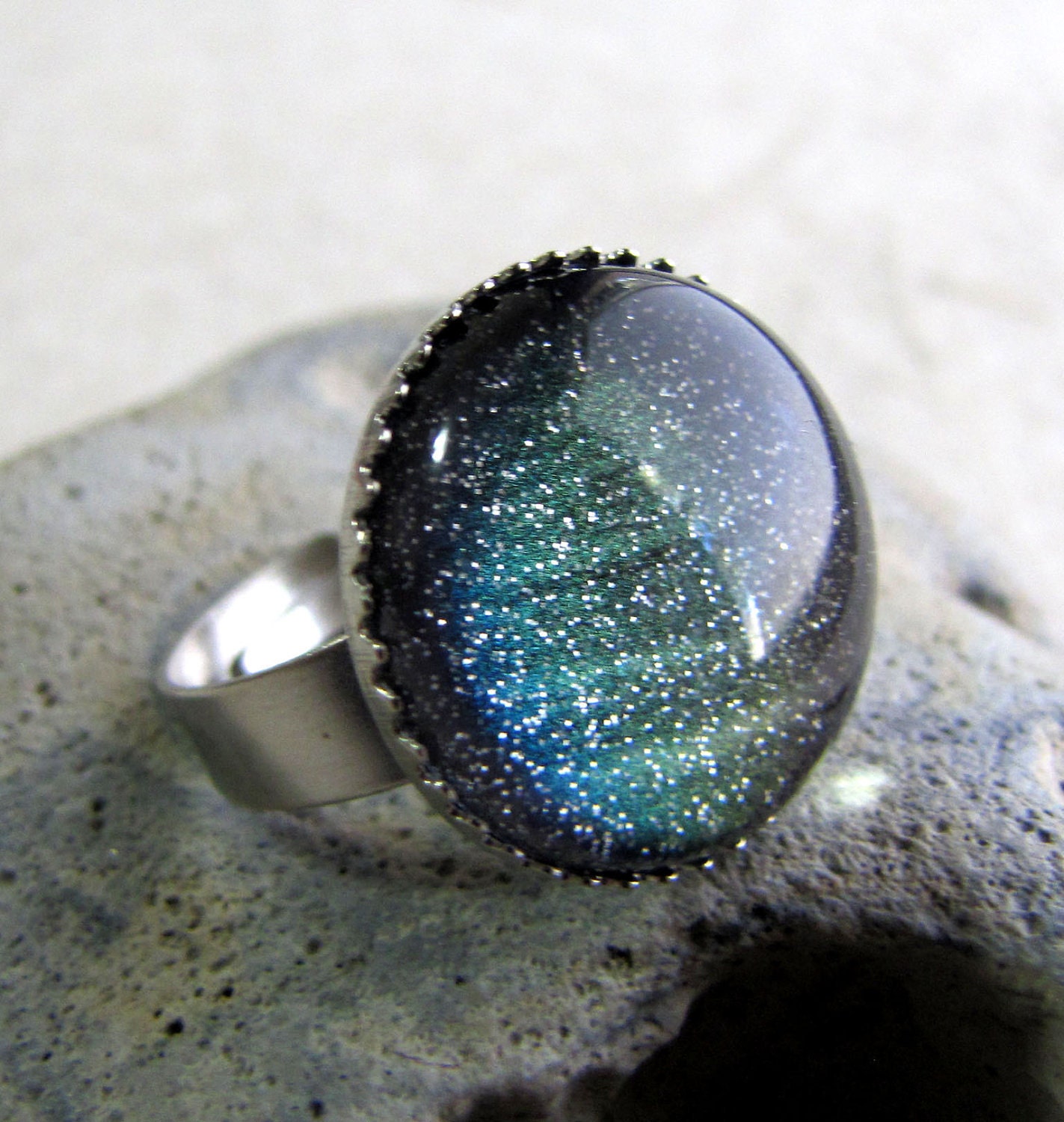 Glitter Dome Ring - Aurora Borealis - Night Sky Ring
