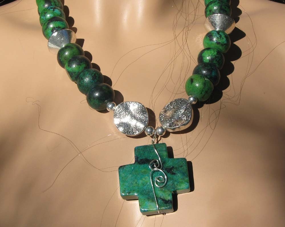 Beautiful,Bold Blue Green Chrysocolla Cross and Rondelle Beads Necklace Free US Shipping