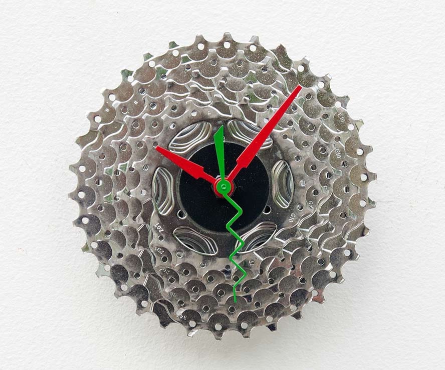 Recycled Bike cassette gear Clock