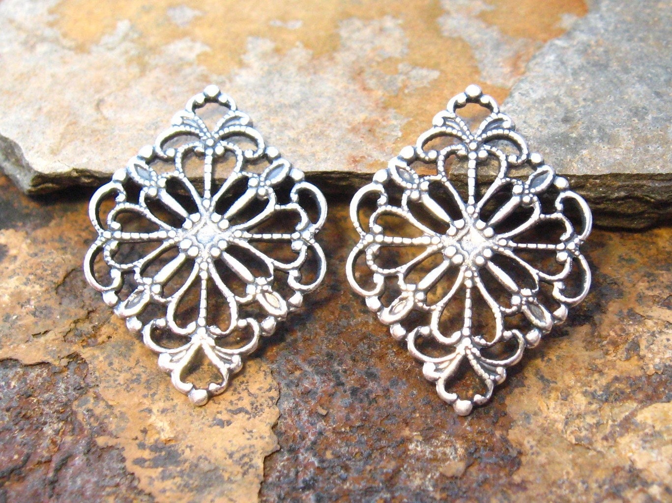 4 Antique Silver Filigree Diamond Connector -  Trinity Brass