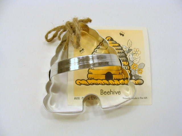 Beehive Cookie Cutter by Ann Clark