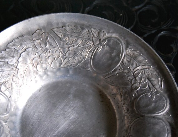 Vintage Everlast Hand Aluminum Bowl by CalloohCallay