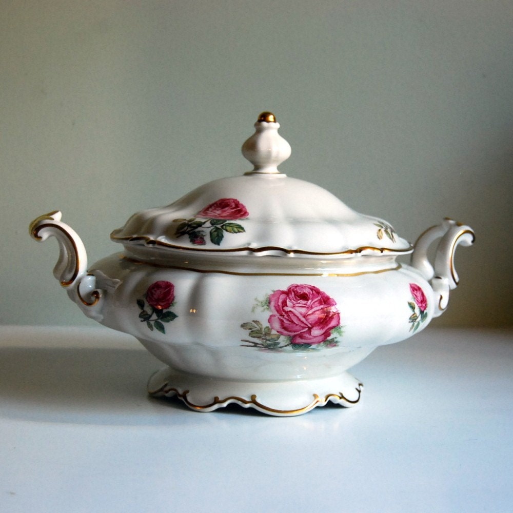Vintage Bowl Fine China Hutschenreuther Selb Dundee Rose Covered Vegetable Bowl Pink White