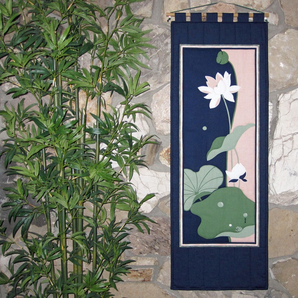 Quilted Wall Hanging Lotus and Frog Japanese Asian Design Scroll Size