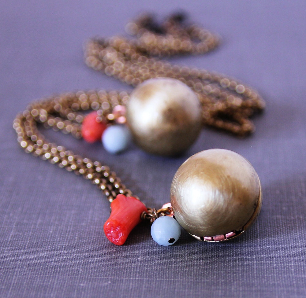 Best Friends - Twin Vintage Gold Ball Lockets - To Share With Your Best Friend