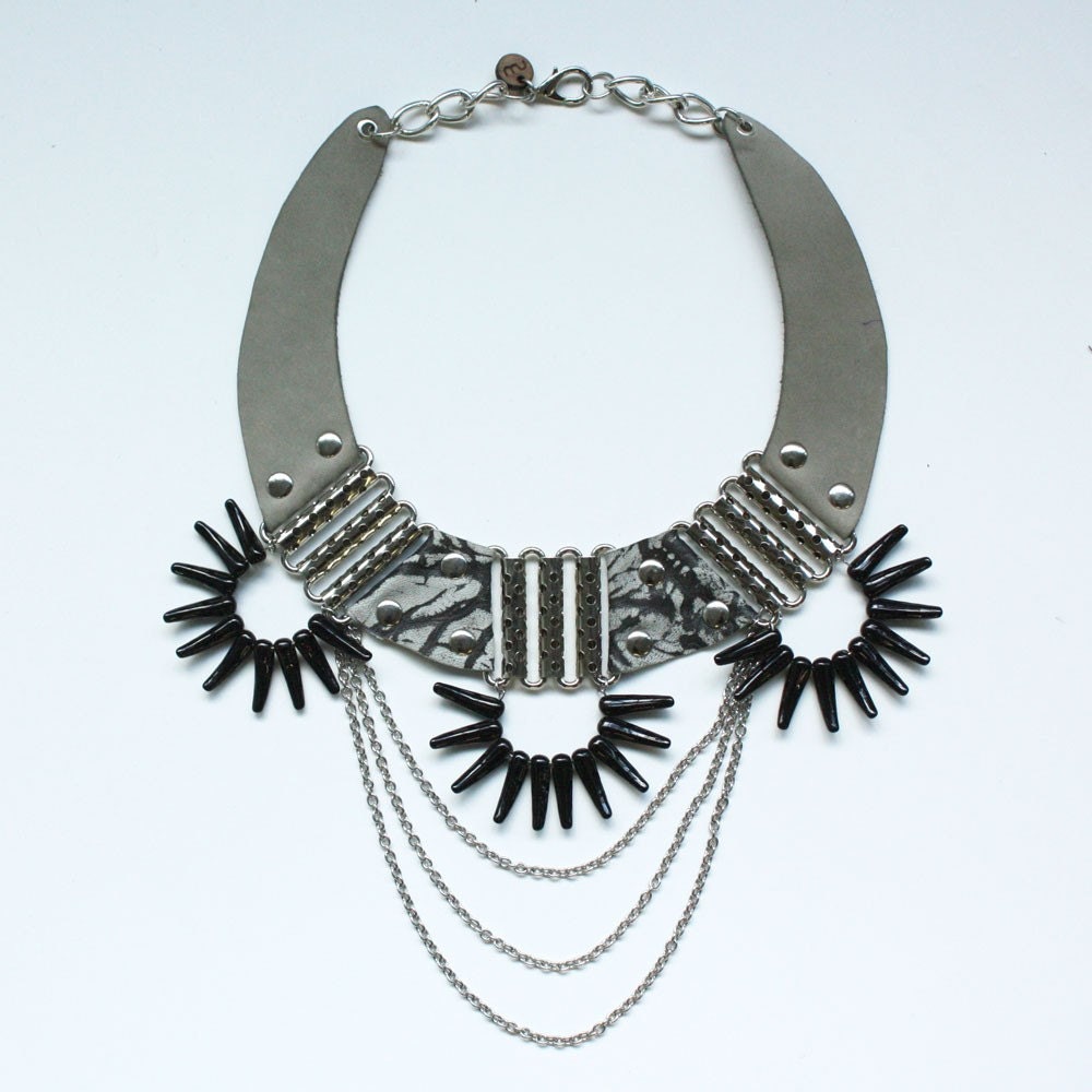 Battle Necklace - Grey Leather, Marbled Leather, Chain and Glass Spikes
