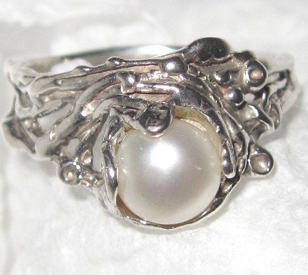 Treasurings Pearl ring Artist signed - free sizing - Made in the USA - Sterling Silver