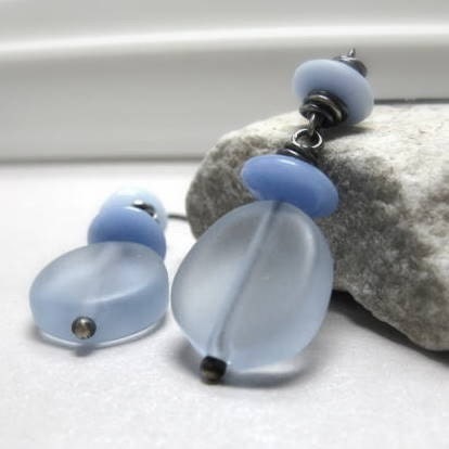 Blue earrings blue vintage Lucite glass dangles, Blues 2