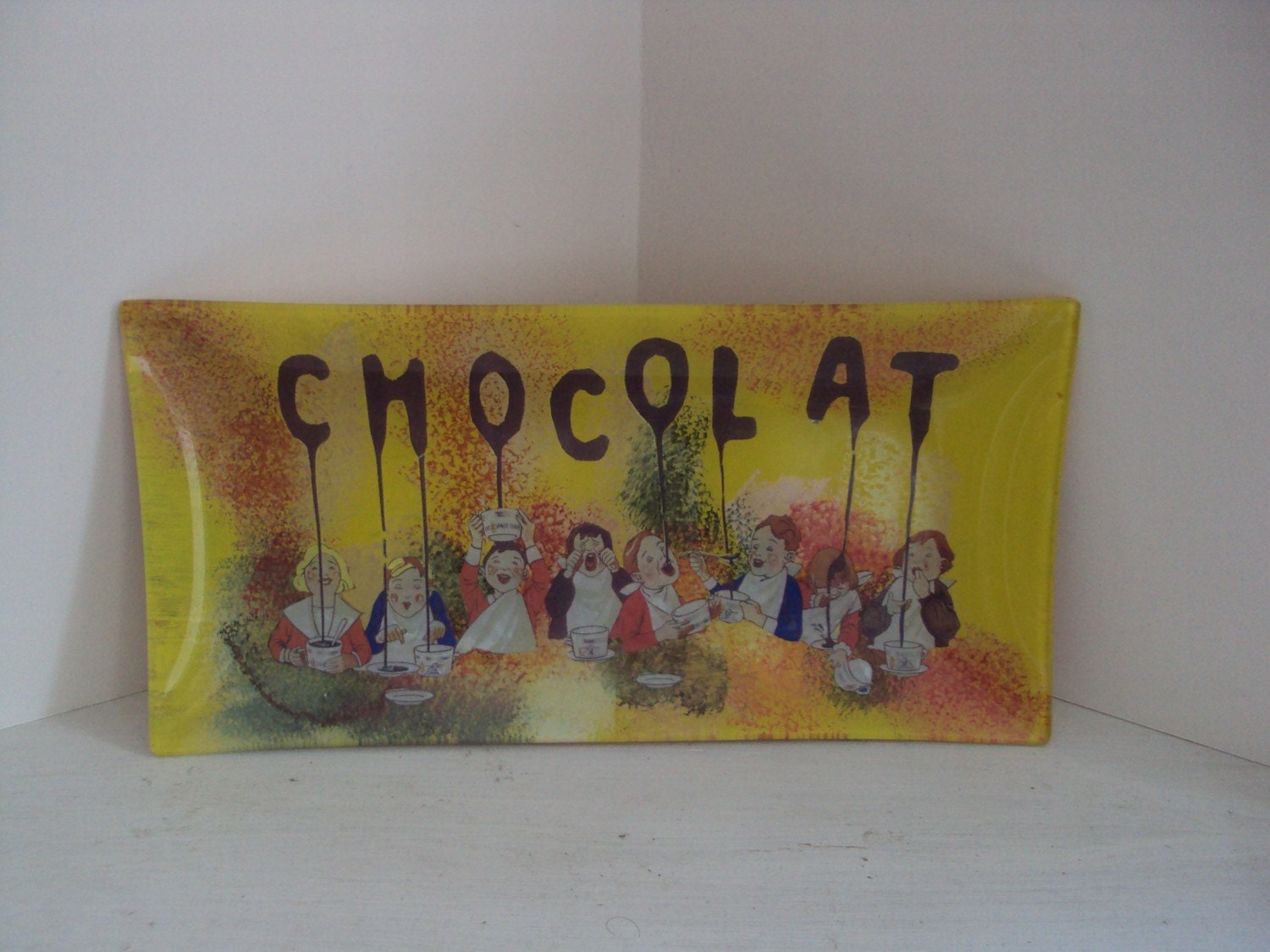 chocolat decoupage glass plate