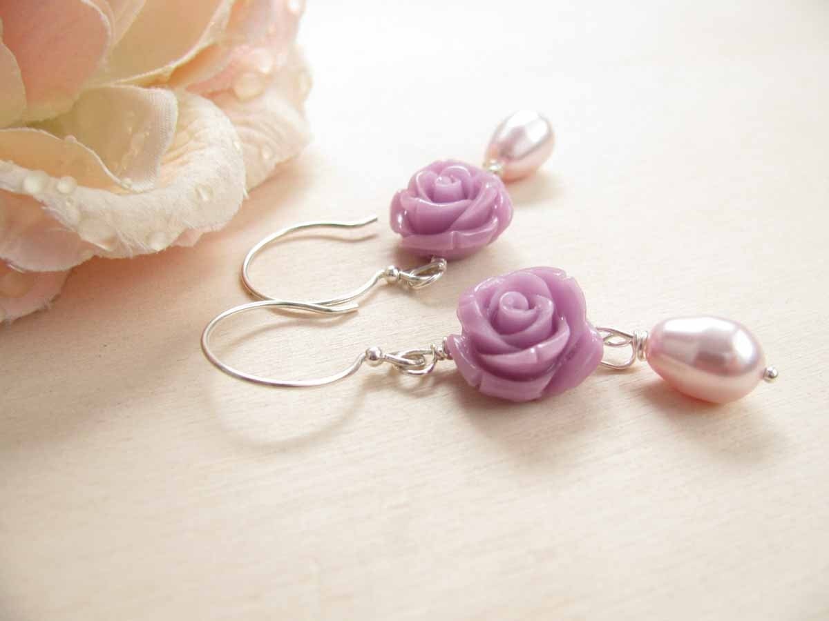 Lilac rose earrings Romantic earrings Flower earrings Mothers day jewelry - BijouxdelloStregatto