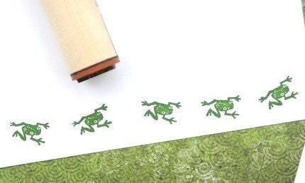 Crawling Tree Frog  Rubber Stamp