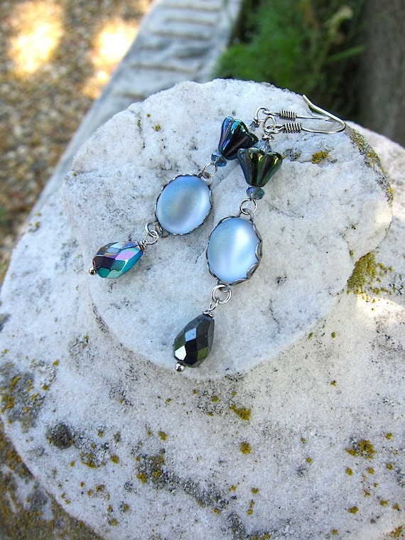 FIRST FROST icy blue and silver earrings VINTAGE cabochons wedding romantic