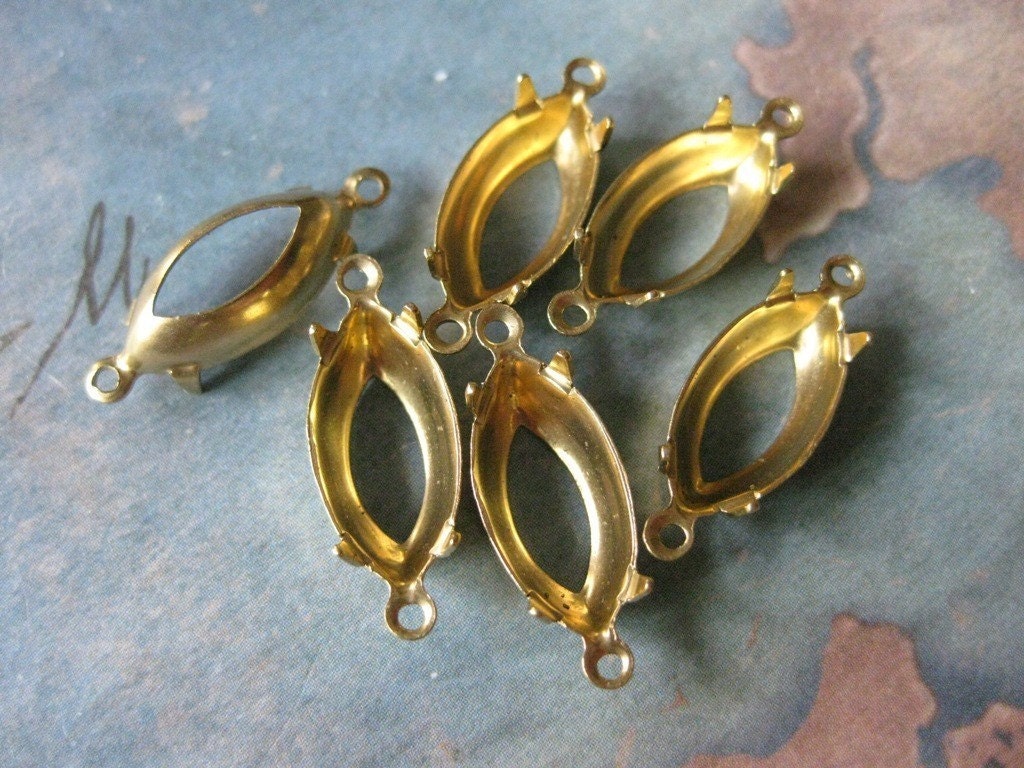 12 PC Raw Brass Pronged Open Back Navette Setting Cup / 15 x 7mm - FF03