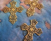 2 PC Raw Brass Filigree Cross Jewlery Finding / Jewel Wrap -  M0286
