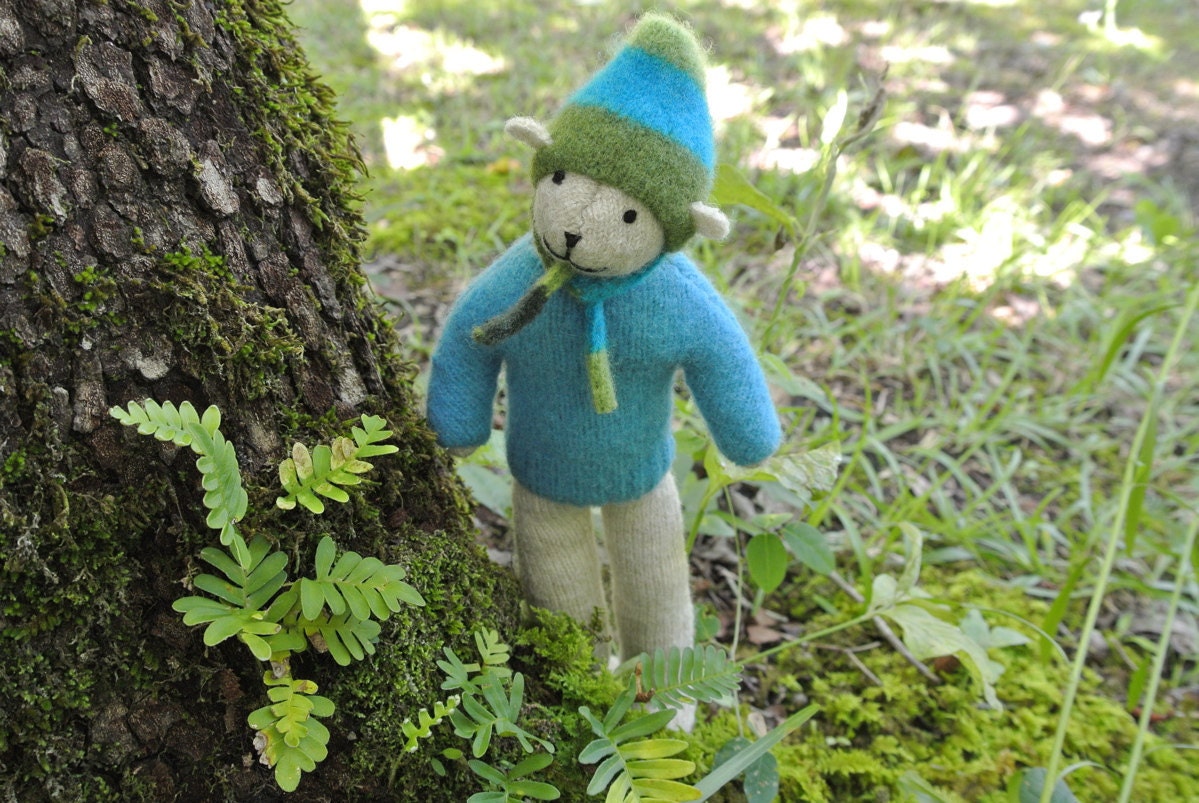 Pogo - Rhett, handmade small bear, eco-friendly