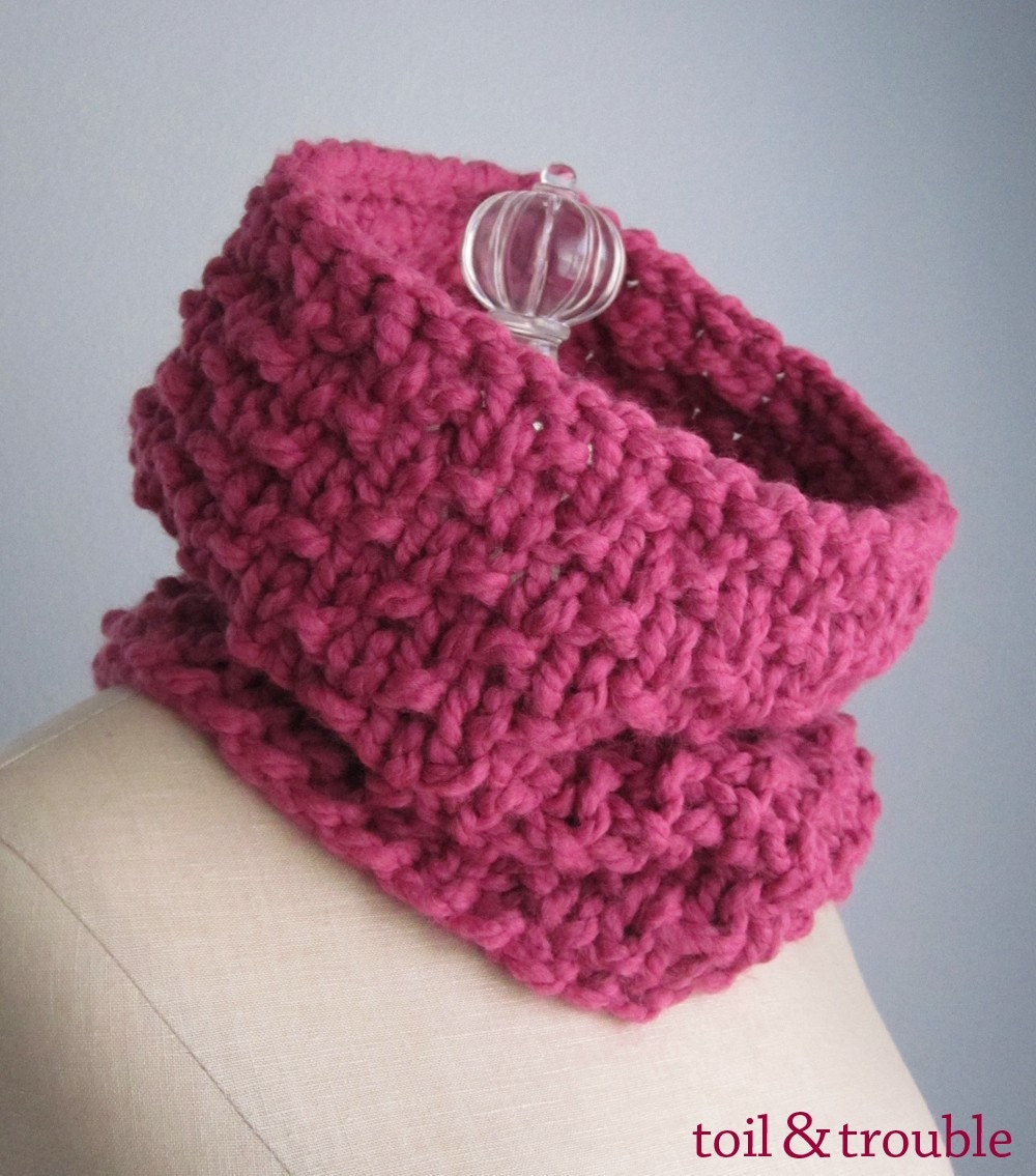 The Inna Cowl - Hand-knit Chunky Neckwarmer - Raspberry Dark Pink