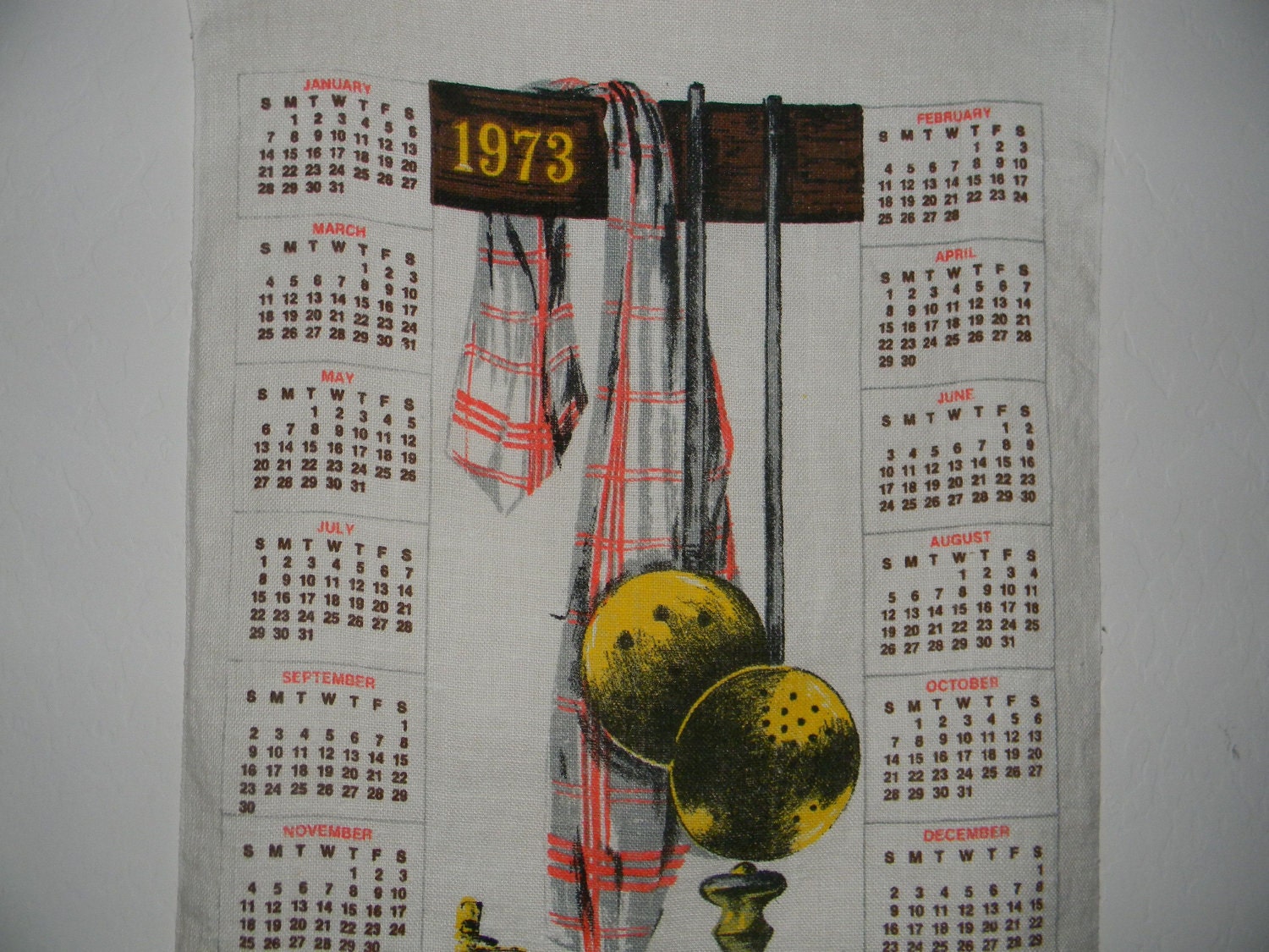 Vintage calendar towel, kitchen towel, dish cloth  in linen 1973