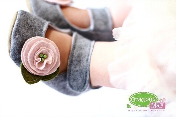 Rosebuds in Pink - Maryjane