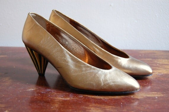 Vintage 1980s PRIVATE COLLECTION Copper Cone Heel Shoes Size 5